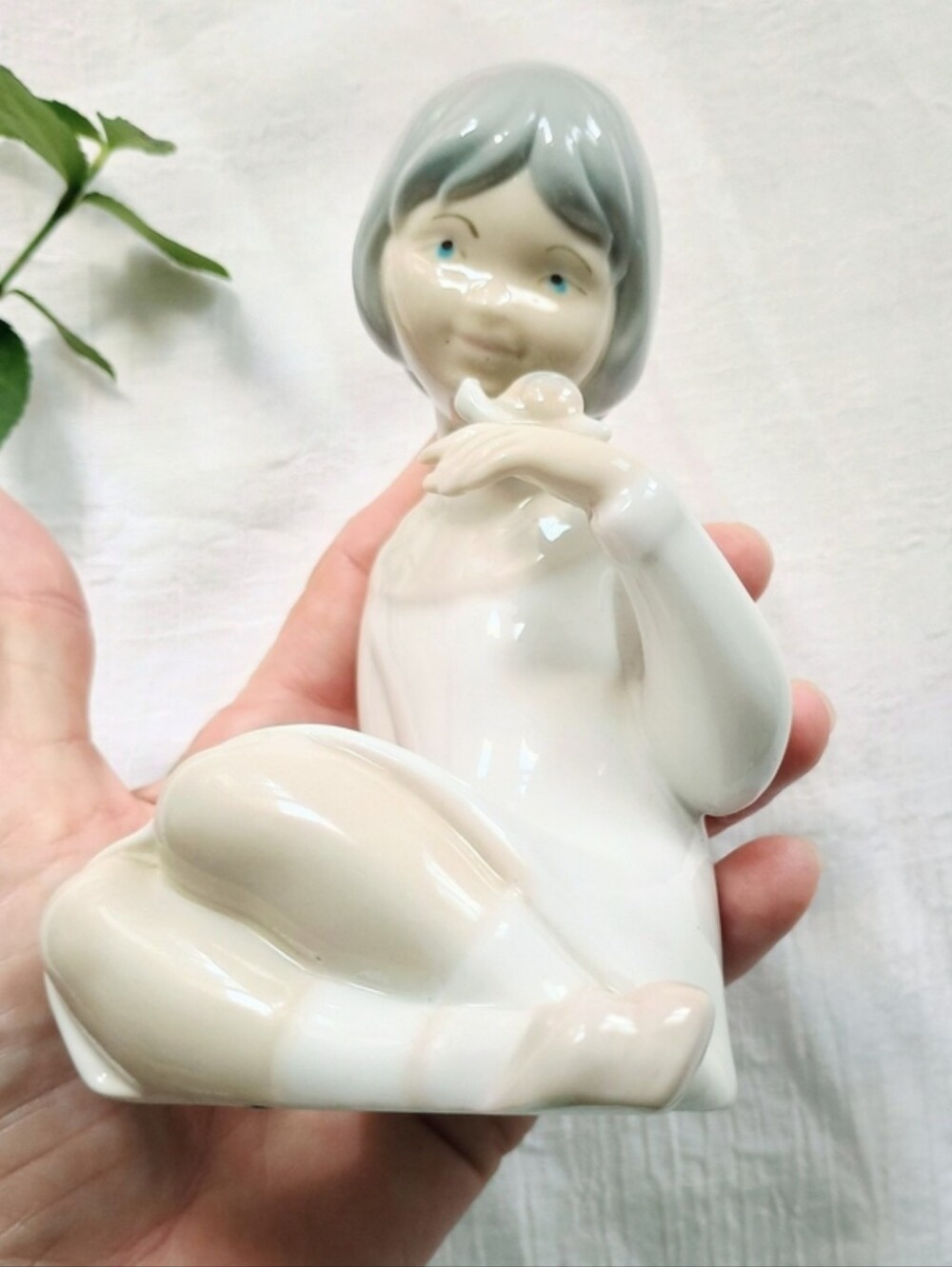 🐌 FAIRY CORE 🐌 VTG Porceval Girl w Snail Figurine, Spain, ECLECTIC
